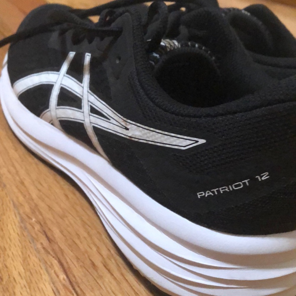 Lightly used ASICS Patriot 12